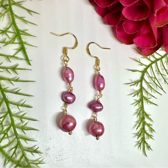 Saval Jewelry Jewelry - NEW⚜️Freshwater Raw Pearl Dangly Earrings